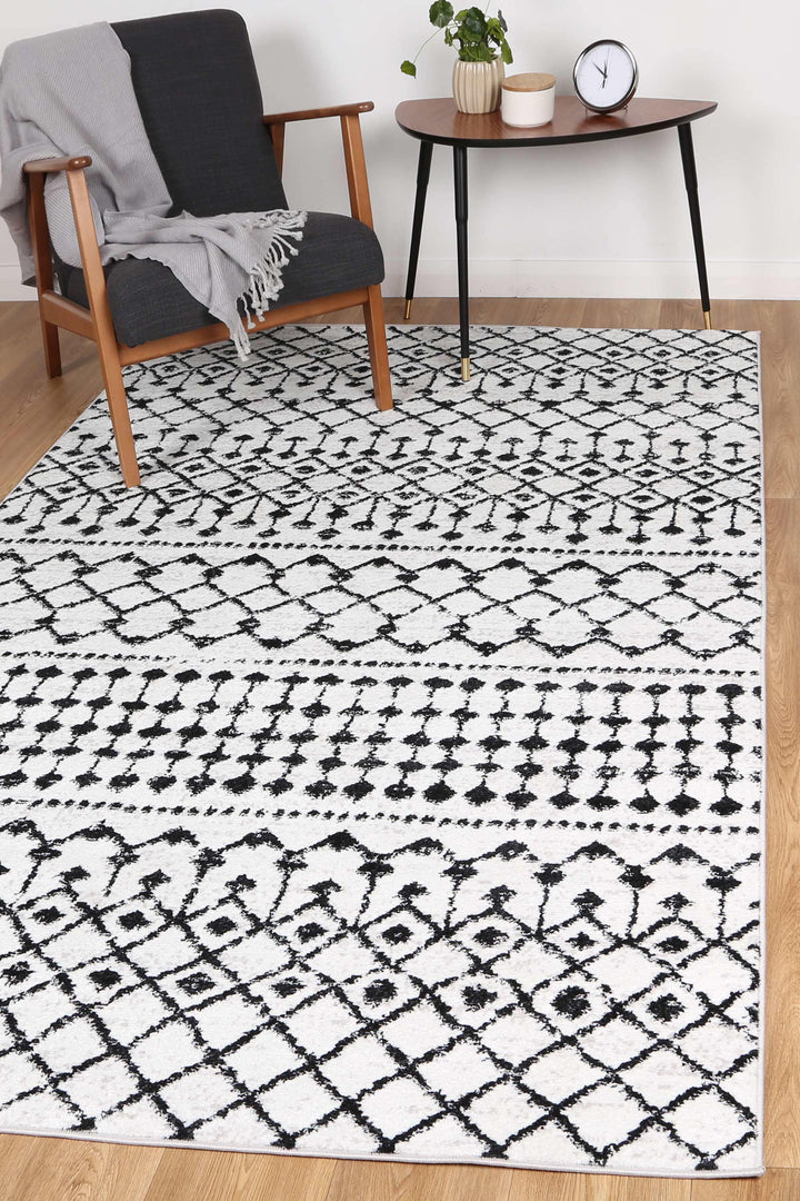 Alice Tribal Black White Rug - The Rugs