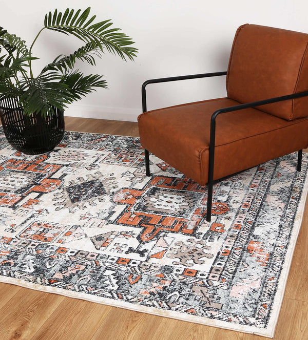 Abbot Traditional Black Cream Rug - The Rugs